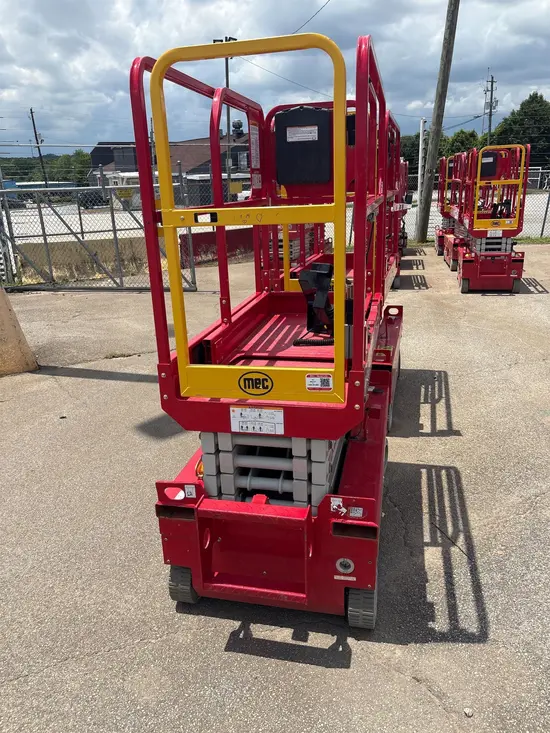 2019 MEC MICRO 19 Scissor Lift
