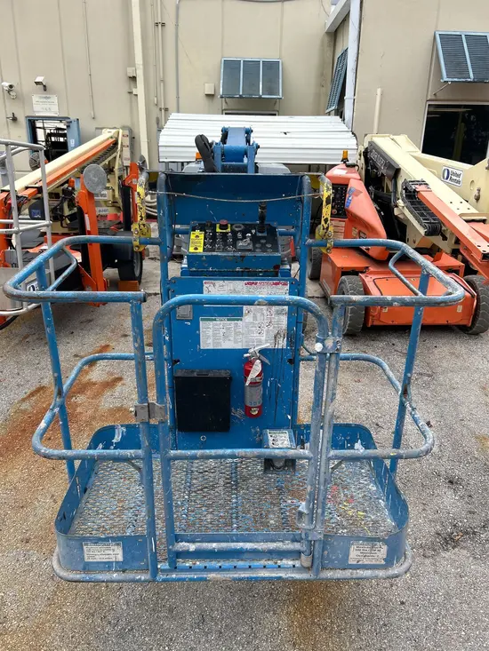 2018 Genie Z-34/22N Articulating Boom Lift