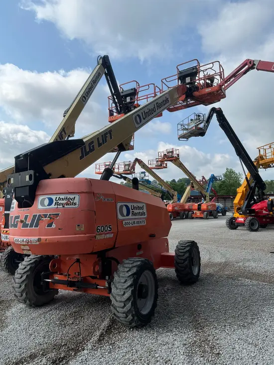 2017 JLG 600S Boom Lift