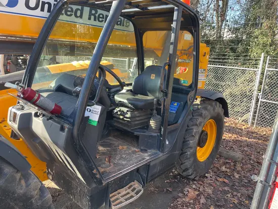2018 JCB 507-42 Forklift