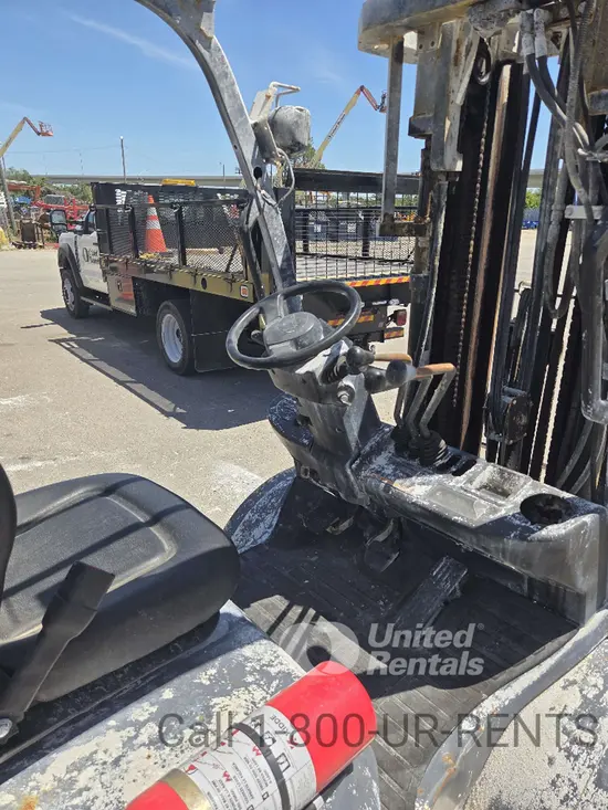 2019 Toyota 8FGU30 Warehouse Forklift