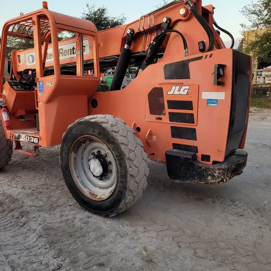 2018 SKYTRAK 6036 Forklift
