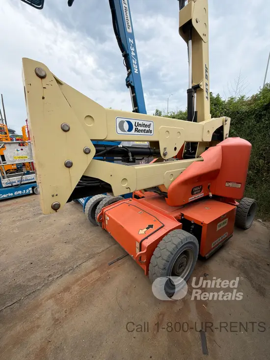 2018 JLG E400AJPN Articulating Boom Lift