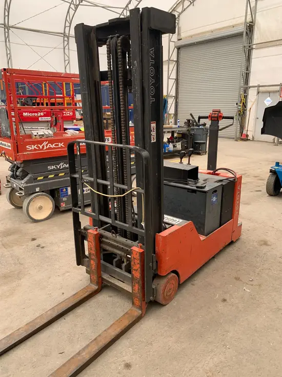 2018 Toyota 6BWC20 Warehouse Forklift