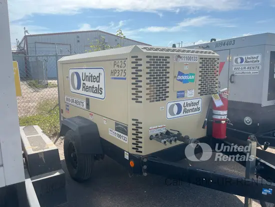 2020 Doosan P425/HP375EXT4I Air Compressor