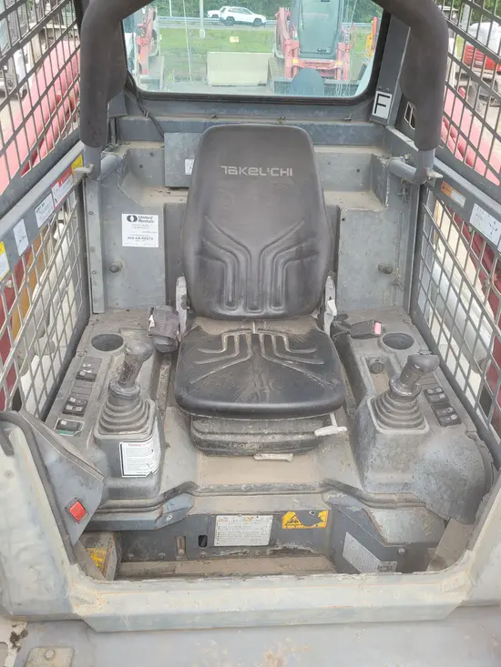2019 Takeuchi TL12R2-R Track Loader