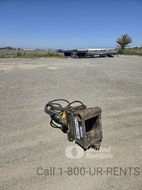 2022 Epiroc SB 452 Attachment