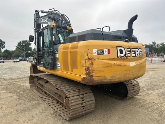 2019 John Deere 210G LC Excavator