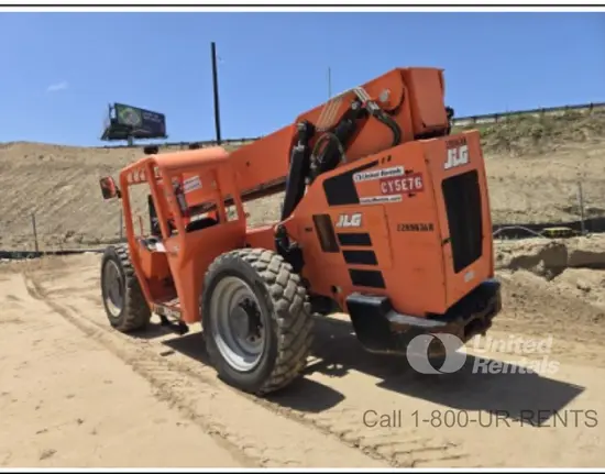 2019 SKYTRAK 8042 Forklift