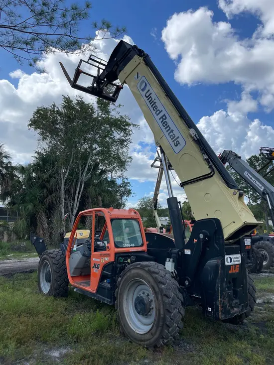 2018 JLG 1055 Forklift