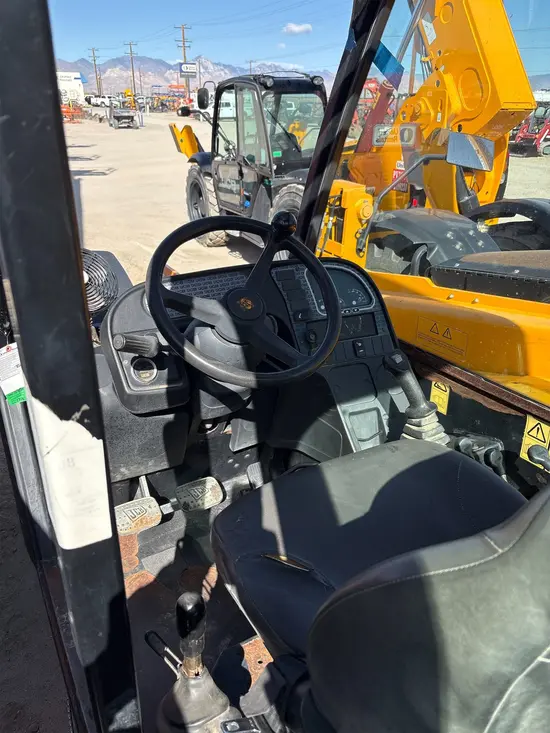 2018 JCB 507-42 Forklift