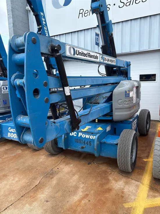 2013 Genie Z-45/25J DC Articulating Boom Lift