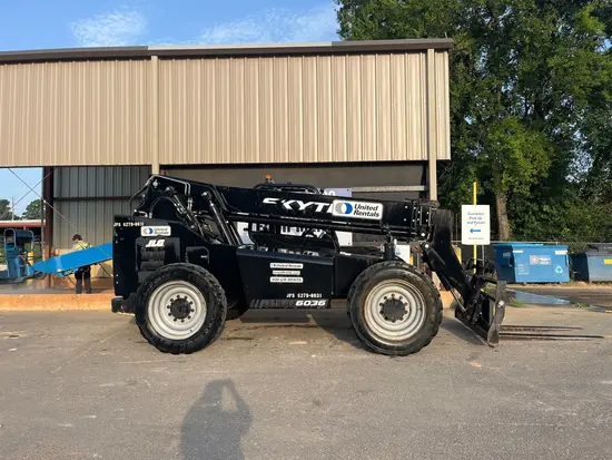 2018 SKYTRAK 6036 Forklift