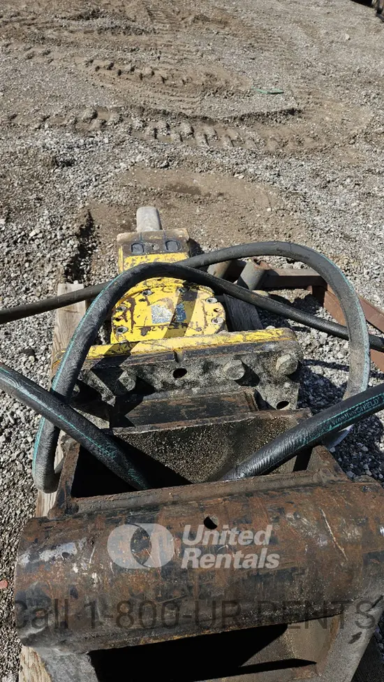 2022 Epiroc SB 452 Attachment