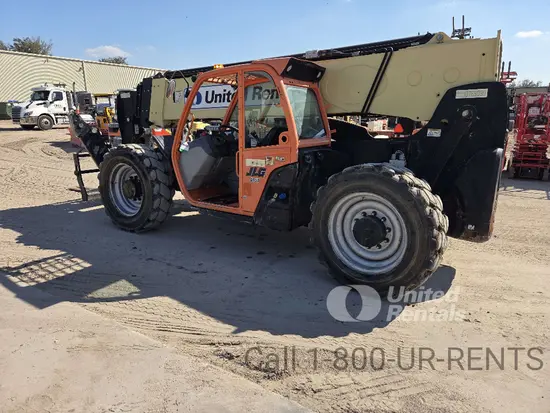 2018 JLG 1055 Forklift