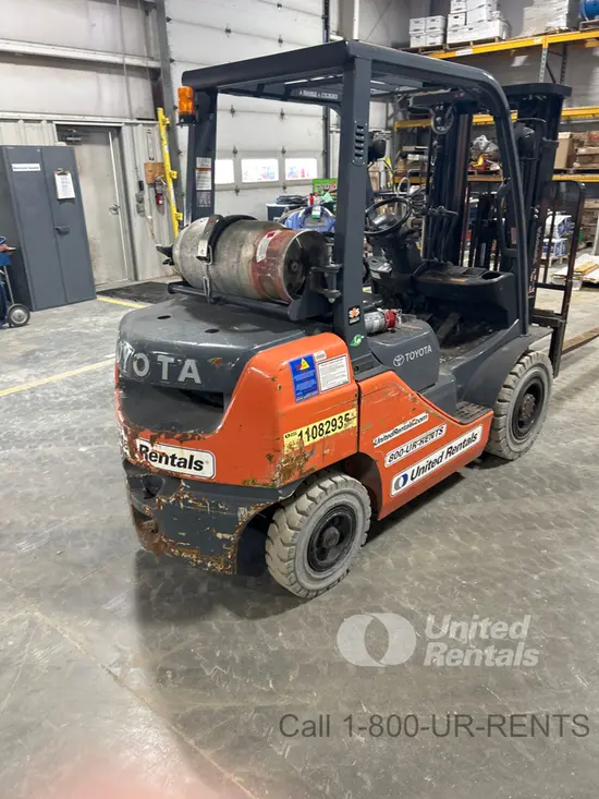 2020 Toyota 8FGU25 Warehouse Forklift