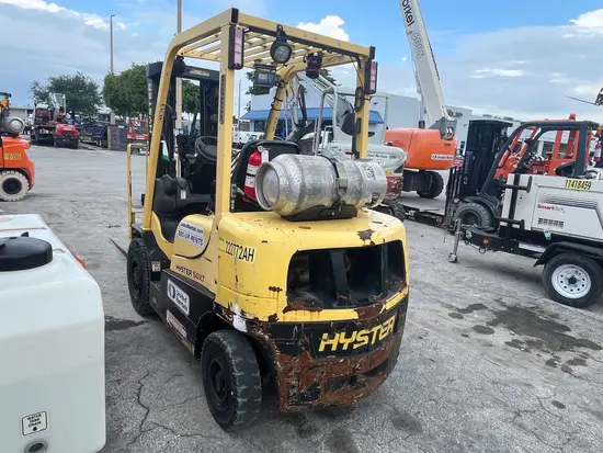 2019 HYSTER H50XT Warehouse Forklift