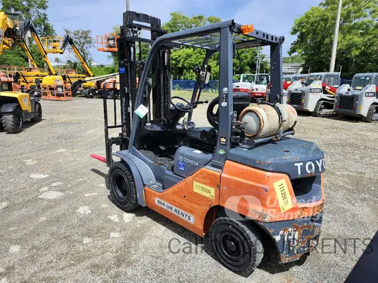 2020 Toyota 8FGU25 Warehouse Forklift