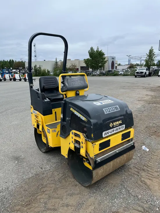 2021 BOMAG BW900-50 Double Drum Roller