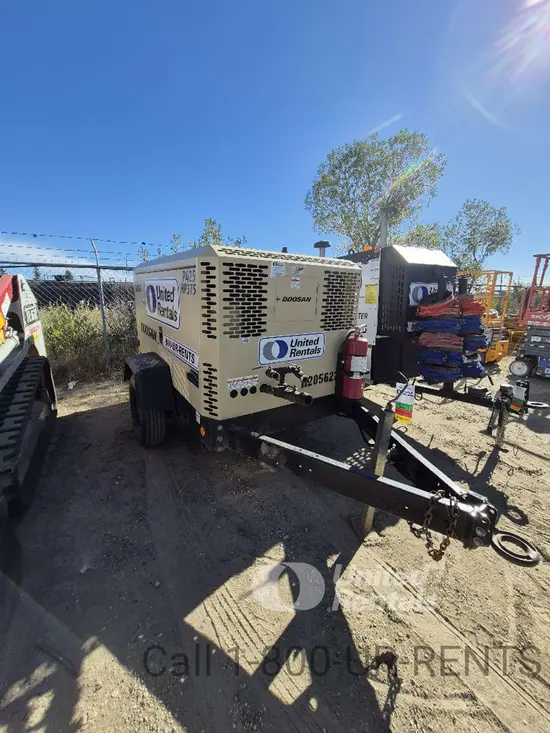 2021 Doosan P425/HP375WCUT4 Air Compressor