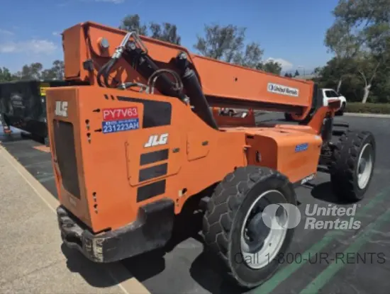 2019 SKYTRAK 8042 Forklift