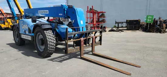 2017 Genie GTH-844 Forklift