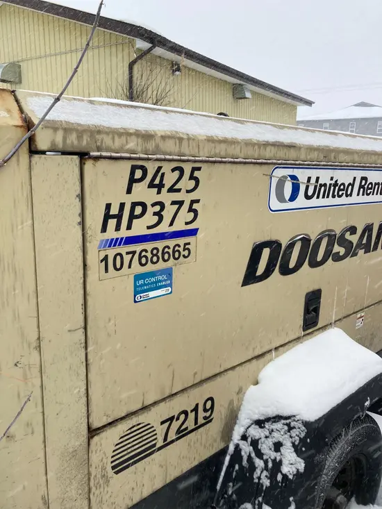 2018 Doosan P425/HP375EXT3 Air Compressor