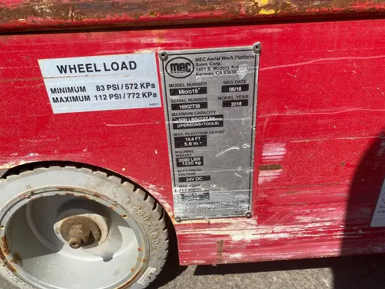 2018 MEC MICRO 19 Scissor Lift