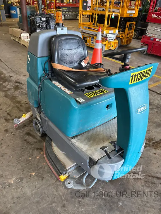 2021 Tennant M-T7 Scrubber