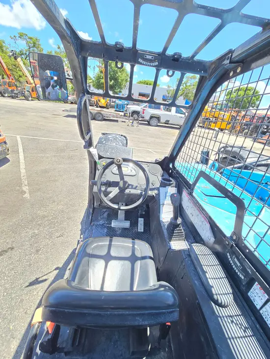 2017 Genie GTH-844 Forklift