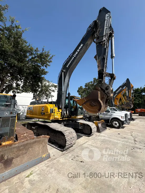 2022 John Deere 350P Excavator
