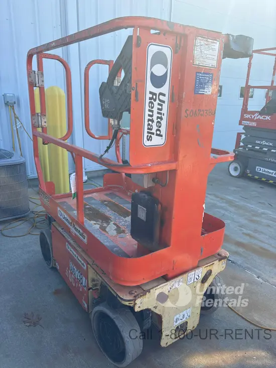2017 JLG E300AJP Articulating Boom Lift