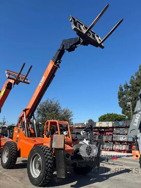 2019 JLG 10054 Forklift