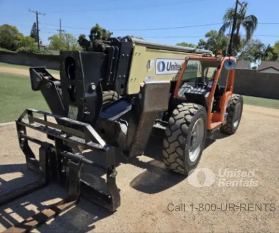 2019 JLG 1055 Forklift