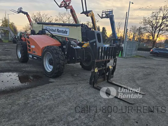 2018 JLG 943 Forklift