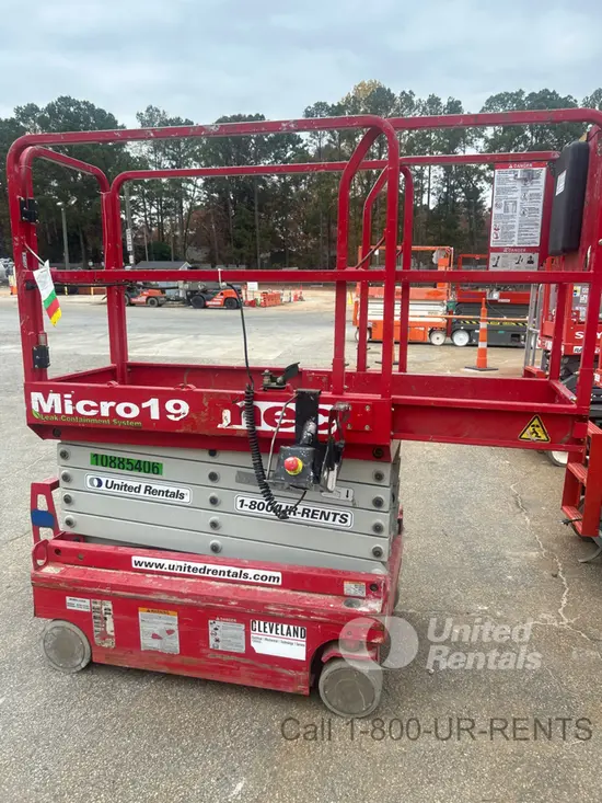 2019 MEC MICRO 19 Scissor Lift