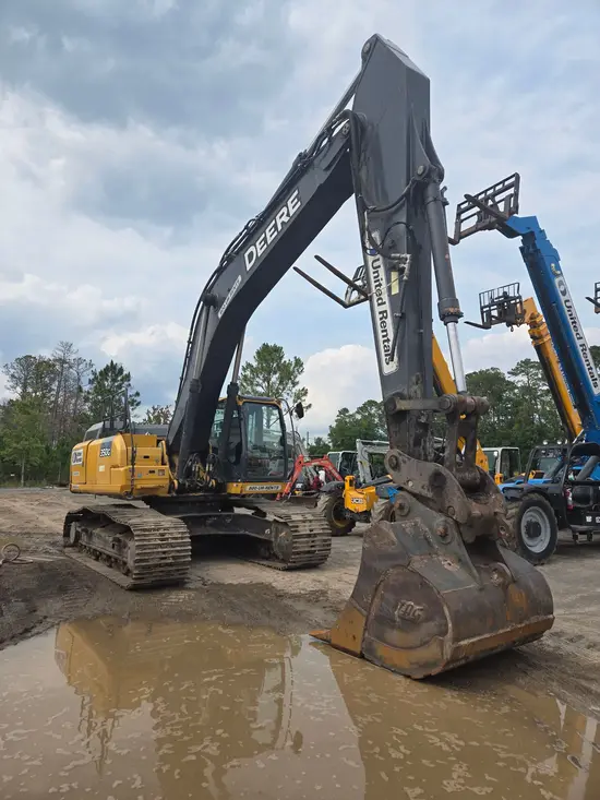 2019 John Deere 350G LC Excavator