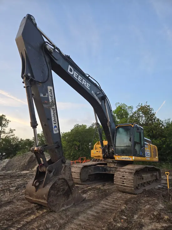 2019 John Deere 350G Excavator