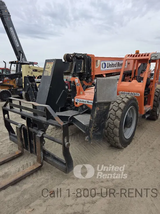 2018 SKYTRAK 10054 Forklift