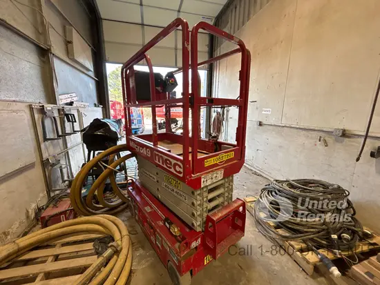 2018 MEC MICRO 19 Scissor Lift