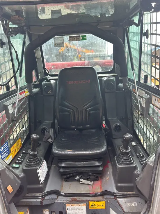 2020 Takeuchi TL12V2-CR Track Loader