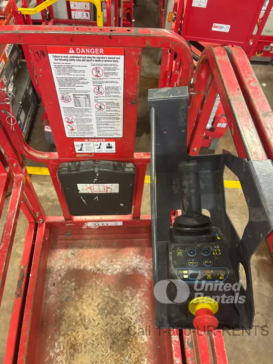 2019 MEC MICRO 26 Scissor Lift