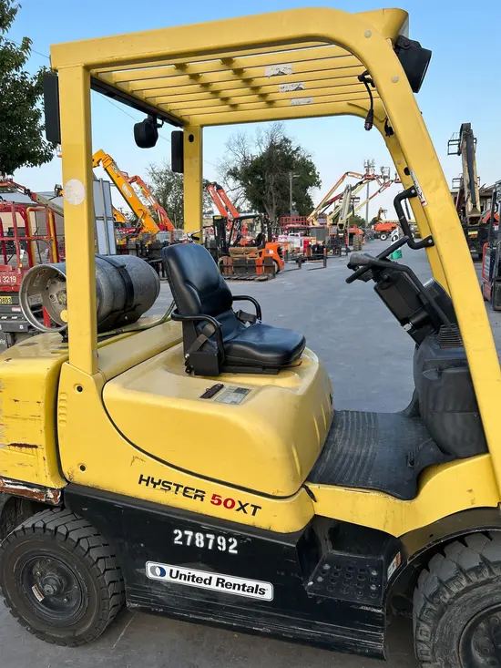 2021 HYSTER H50XT Warehouse Forklift