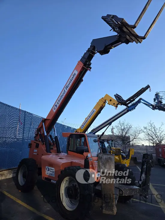 2018 SKYTRAK 10054 Forklift