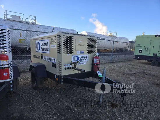 2021 Doosan P425/HP375WCUT4 Air Compressor