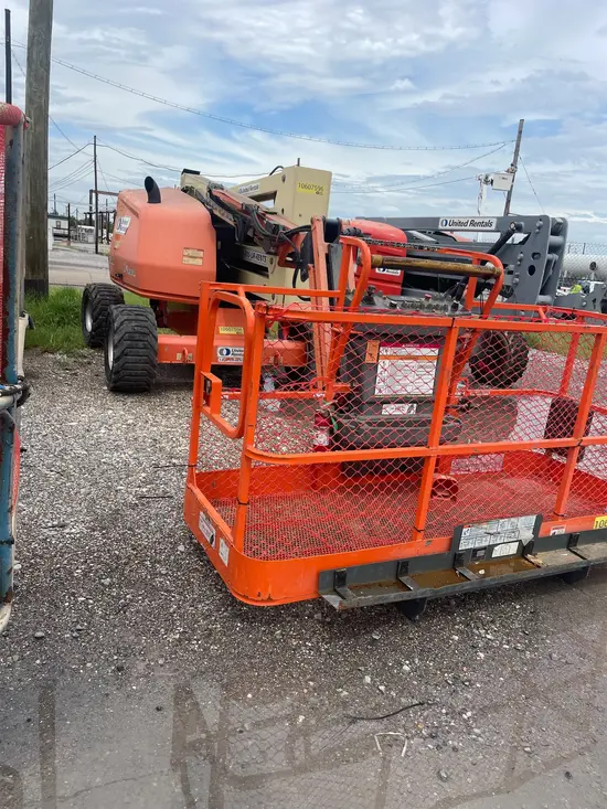2017 JLG 450AJ Articulating Boom Lift