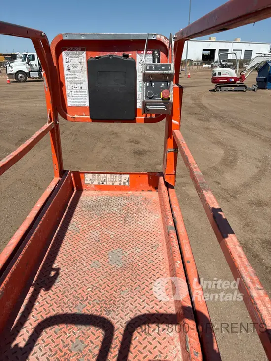 2017 Snorkel S3219E Scissor Lift