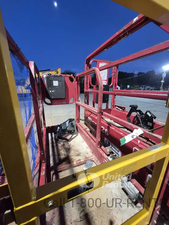 2019 MEC MICRO 19 Scissor Lift