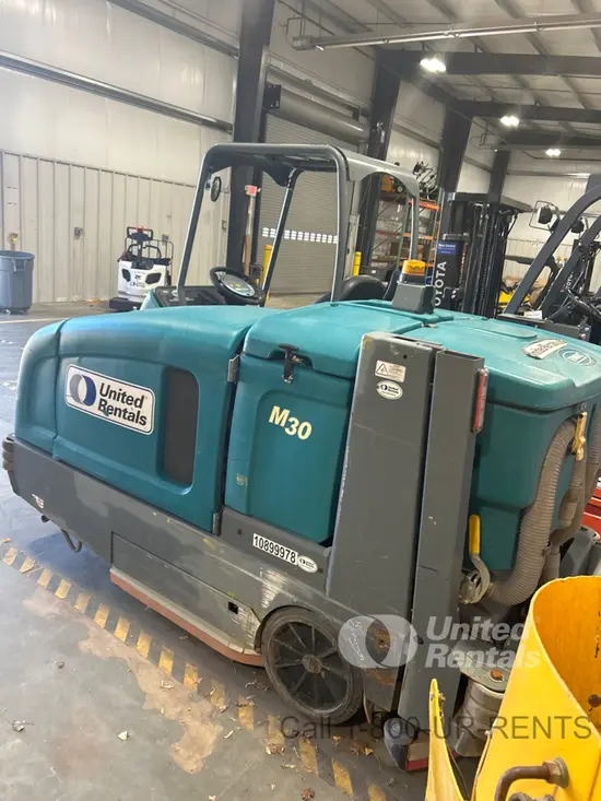 2019 Tennant M30 Sweeper