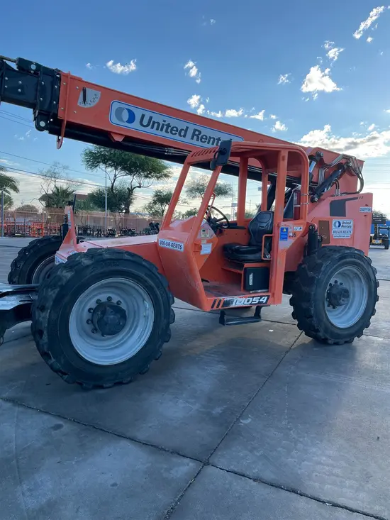 2018 SKYTRAK 10054 Forklift